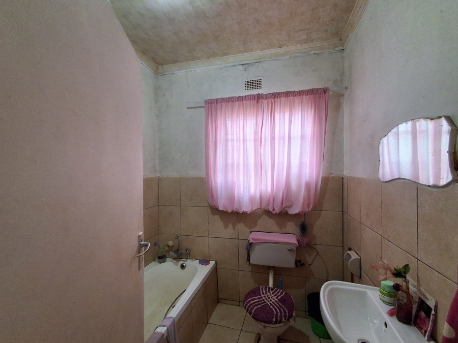 4 Bedroom Property for Sale in Alabama North West